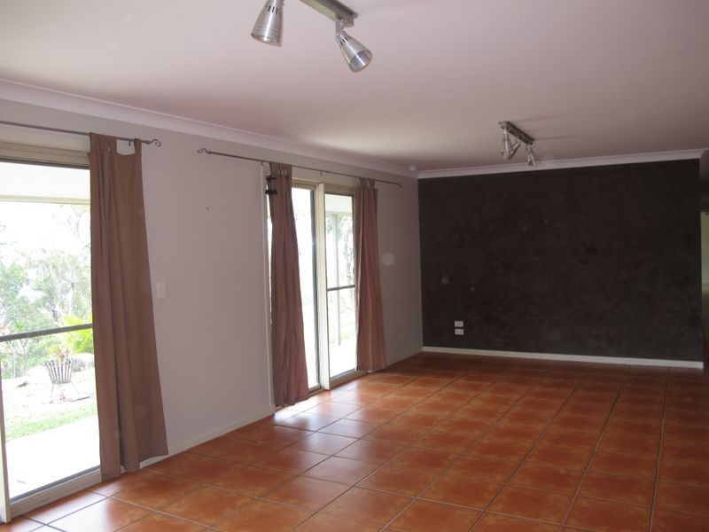 1 Bottletree Lane, Lower Beechmont QLD 4211