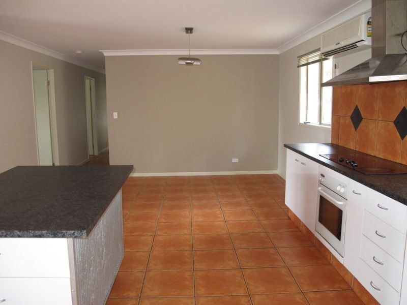 1 Bottletree Lane, Lower Beechmont QLD 4211