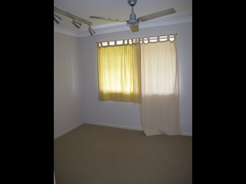 1 Bottletree Lane, Lower Beechmont QLD 4211