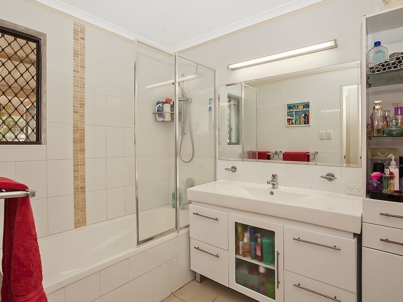 26 Goodman Close, Highland Park QLD 4211