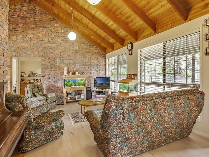 17 Coomville Crescent, Nerang QLD 4211