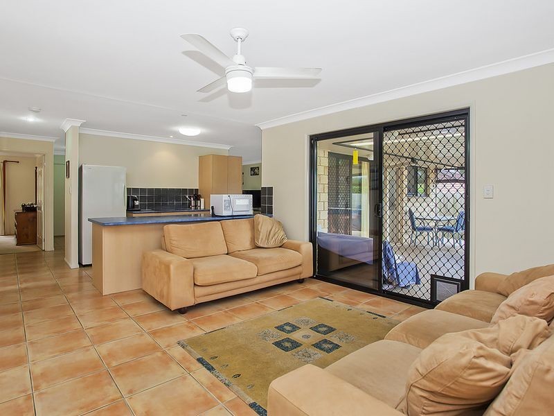 81 Paddington Drive, Carrara QLD 4211
