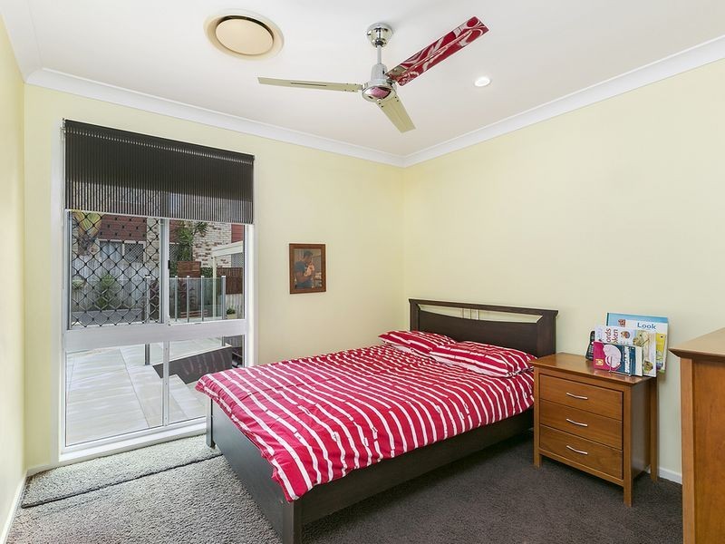 17 Foxhill Court, Carrara QLD 4211