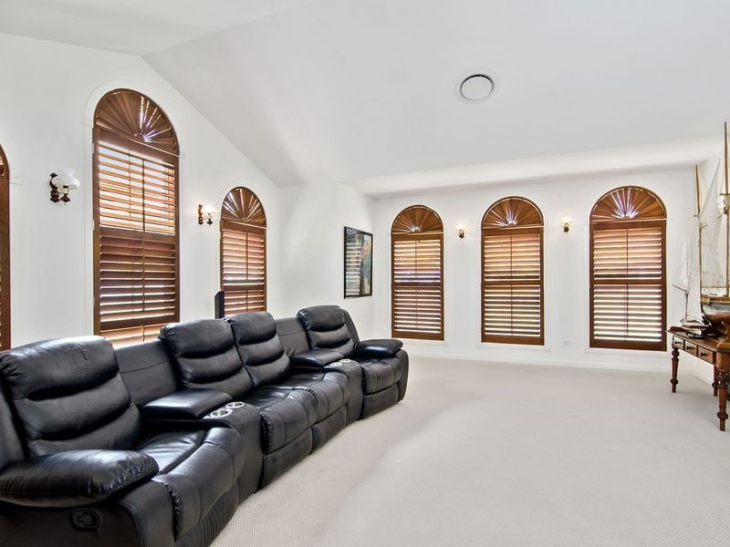 14 Rokeby Court, Nerang QLD 4211