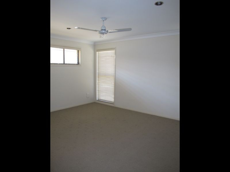 4 Fantail Court, Gilston QLD 4211