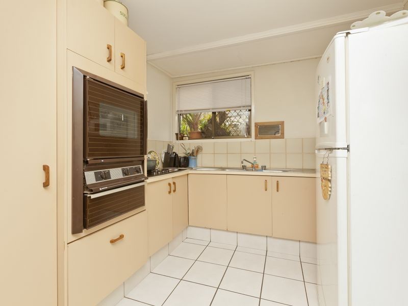 5/1B Mcleod Street, Highland Park QLD 4211