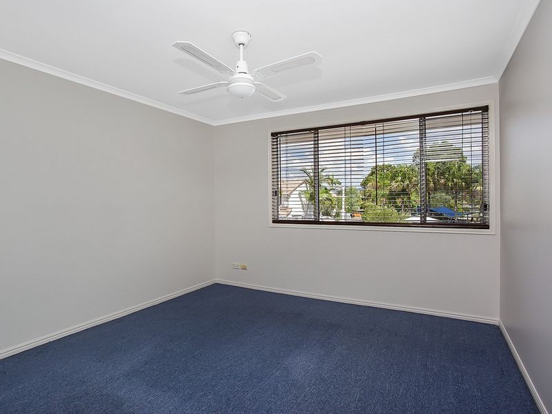 40/125 Pappas Way, Carrara QLD 4211