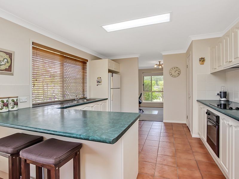 5 Birdlife Court, Nerang QLD 4211