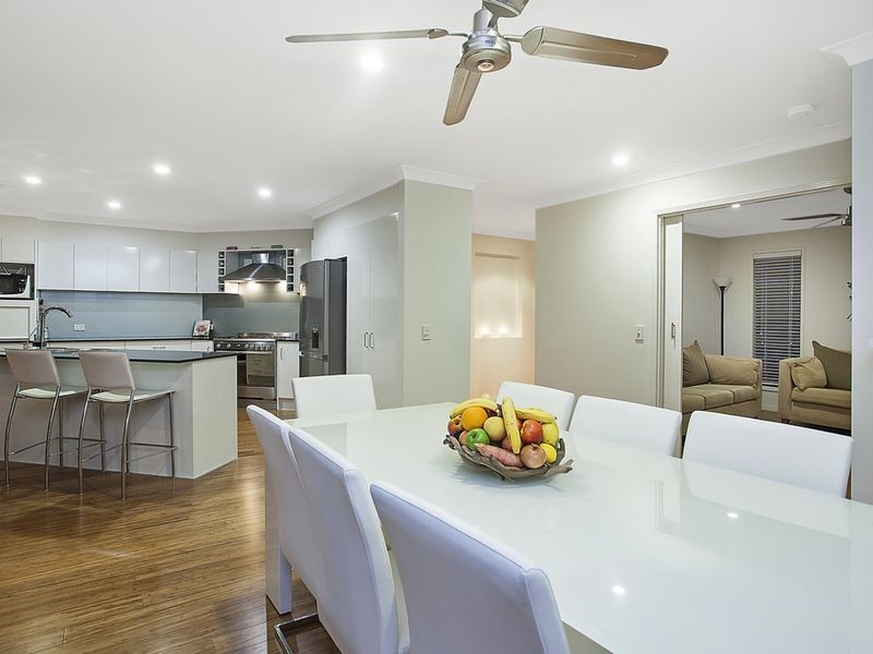 16 Banjo Crescent, Gilston QLD 4211