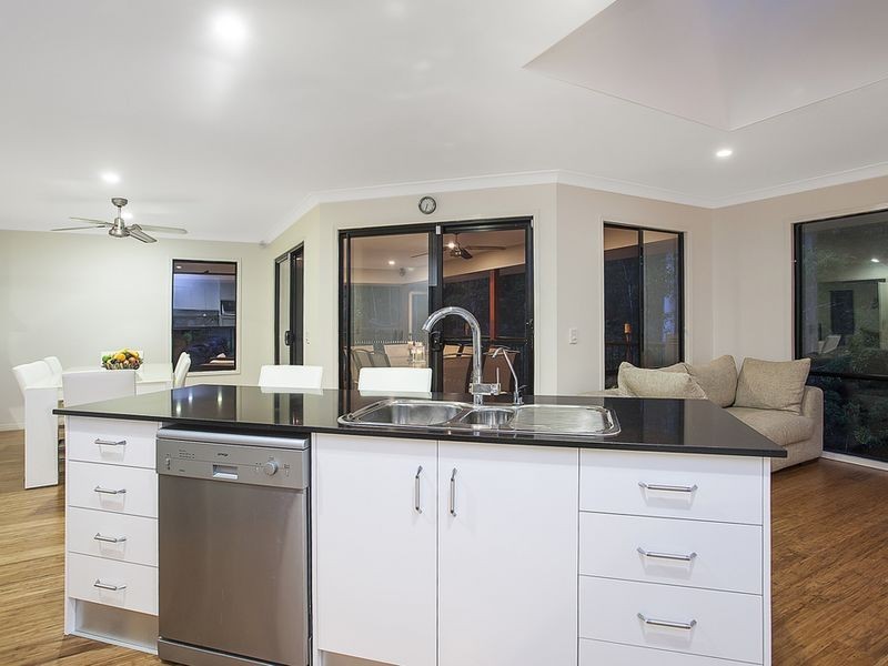 16 Banjo Crescent, Gilston QLD 4211