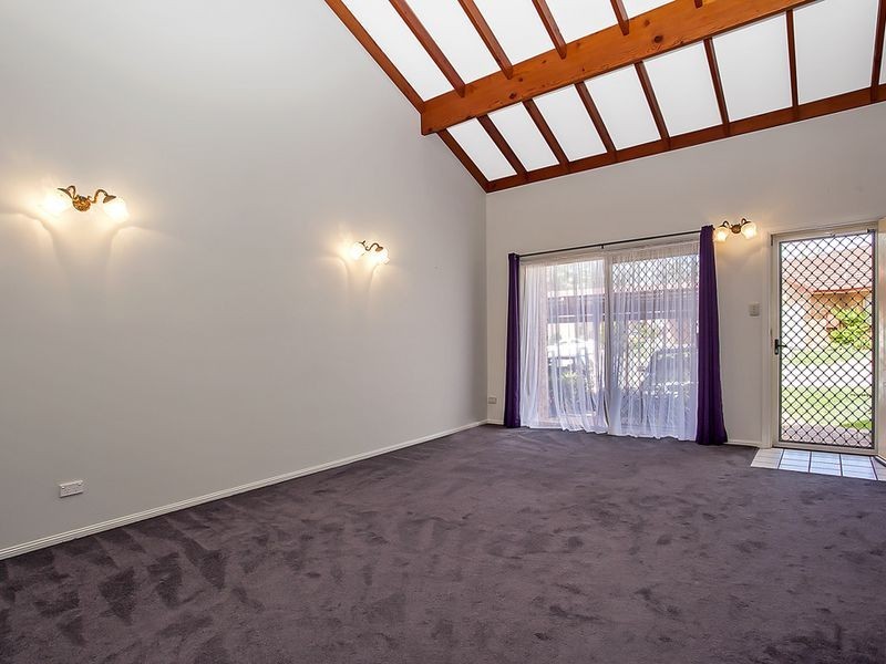 4/37 Old Coach Road, Tallai QLD 4213