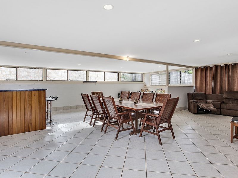 45 Balfour Crescent, Highland Park QLD 4211