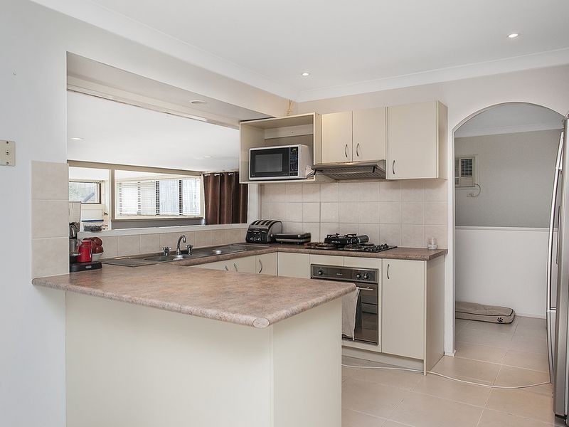 45 Balfour Crescent, Highland Park QLD 4211