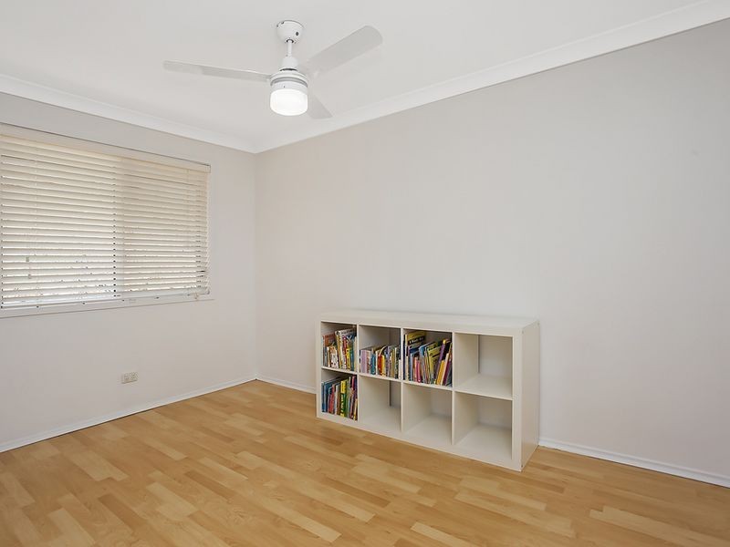 15 Renfrew Drive, Highland Park QLD 4211