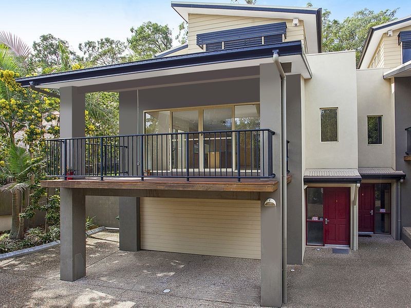 1/84 Paddington Drive, Carrara QLD 4211