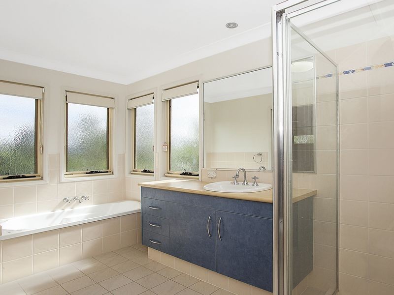 1/84 Paddington Drive, Carrara QLD 4211