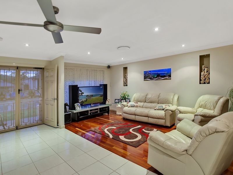 5 Abbey Rose Way, Nerang QLD 4211