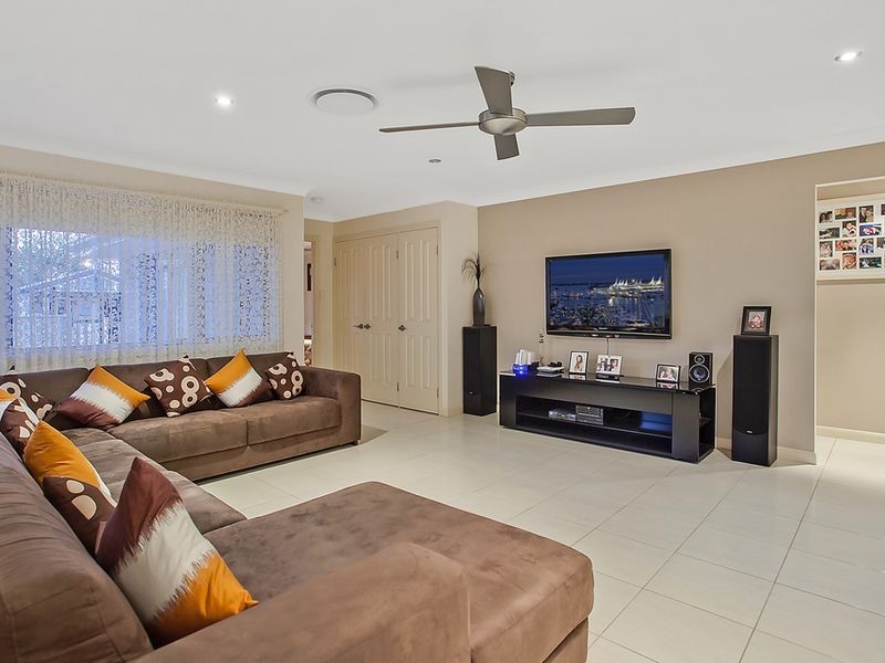 5 Abbey Rose Way, Nerang QLD 4211