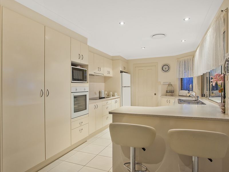 5 Abbey Rose Way, Nerang QLD 4211