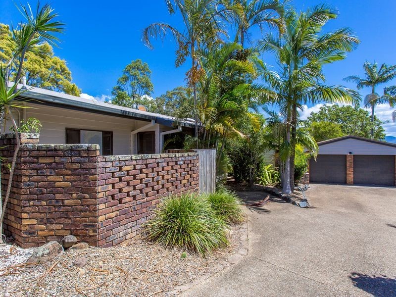 38 Summit Crescent, Carrara QLD 4211