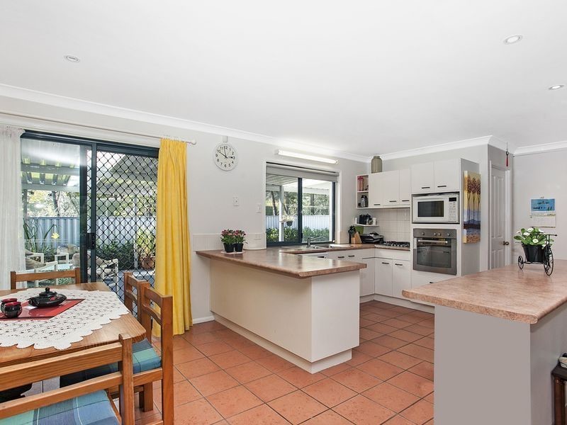 15 Paddington Drive, Carrara QLD 4211