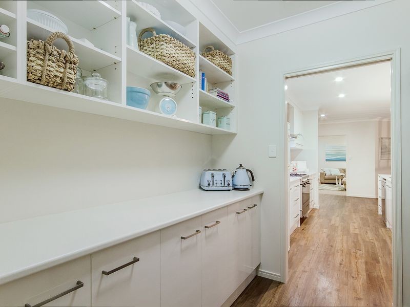 168 Country Crescent, Nerang QLD 4211