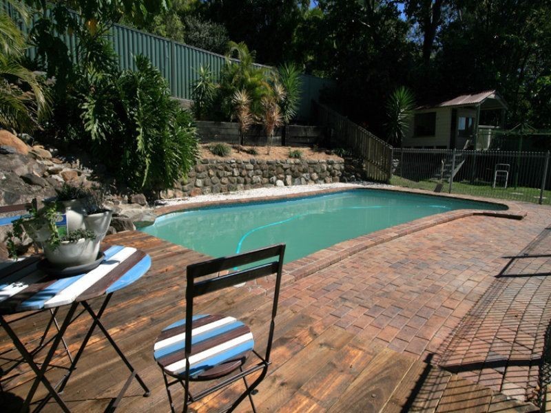 Highland Park QLD 4211