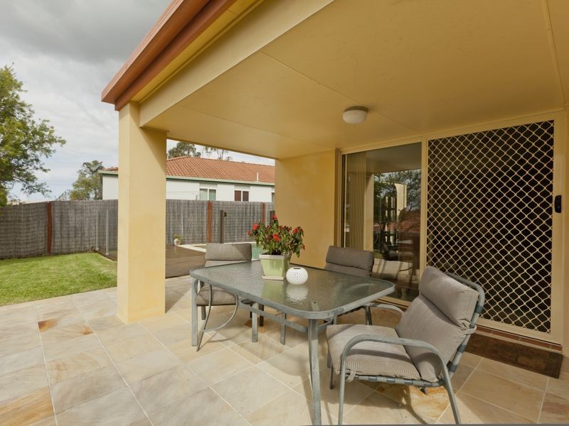 8 Kowhai Place, Nerang QLD 4211