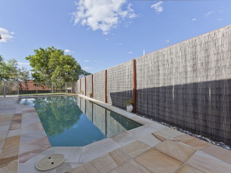 8 Kowhai Place, Nerang QLD 4211