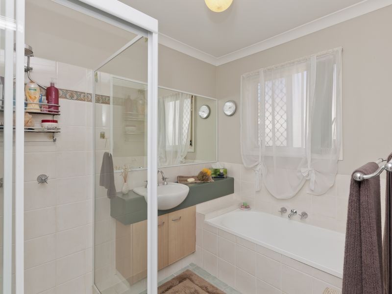 8 Kowhai Place, Nerang QLD 4211