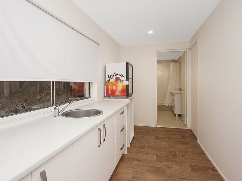 37 Alison Road, Carrara QLD 4211