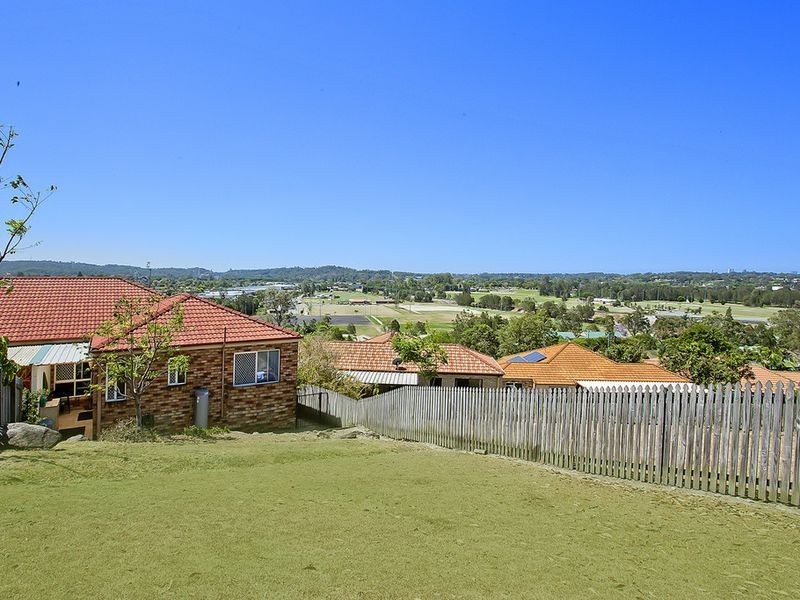 1/62 Paddington Drive, Carrara QLD 4211