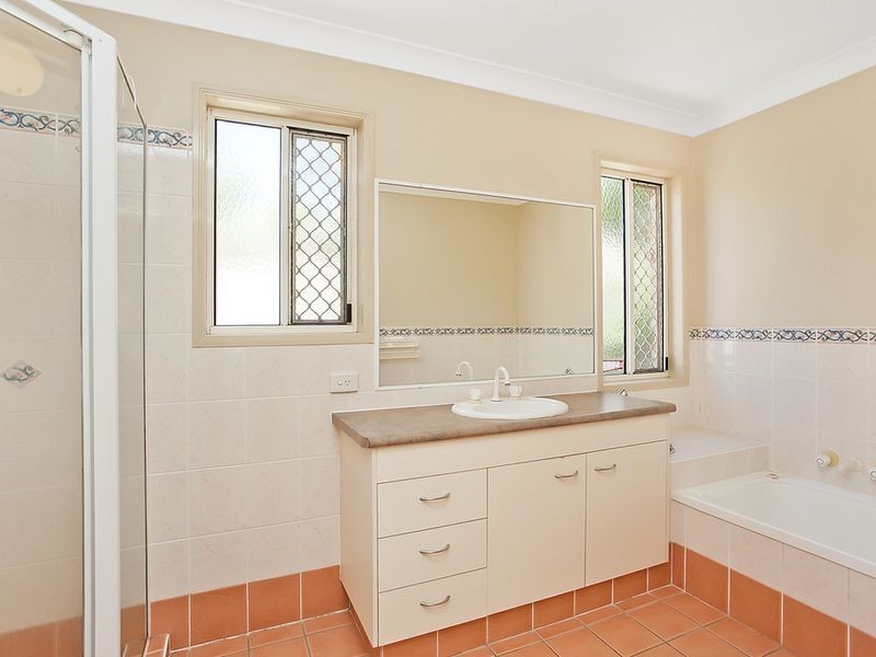 1/62 Paddington Drive, Carrara QLD 4211