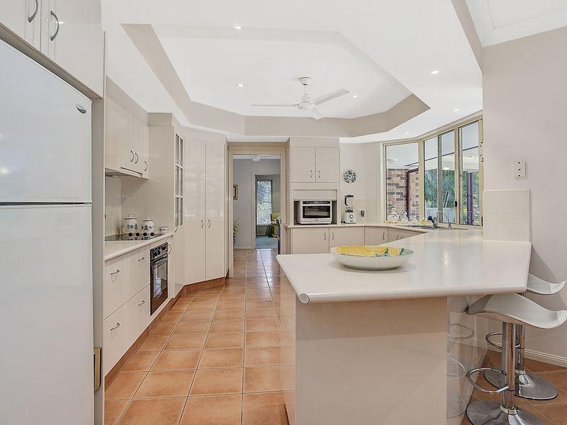 17 Lawnhill Drive, Nerang QLD 4211