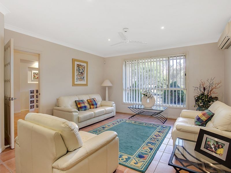 17 Lawnhill Drive, Nerang QLD 4211