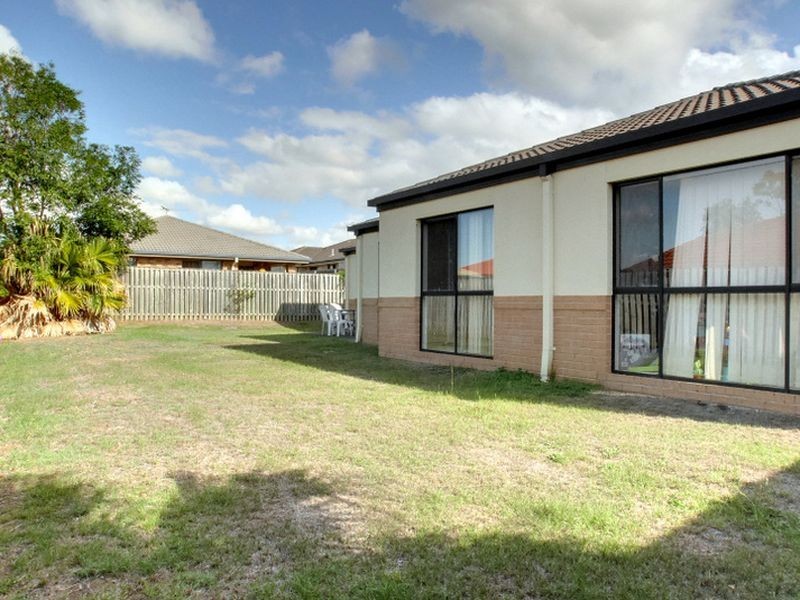 33 Lancelot Crescent, Ormeau QLD 4208