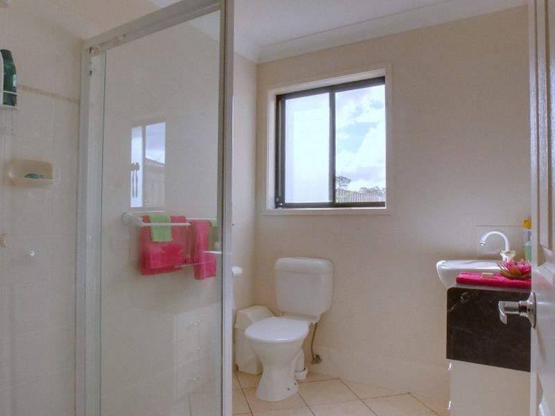 19 Bedivere Drive, Ormeau QLD 4208