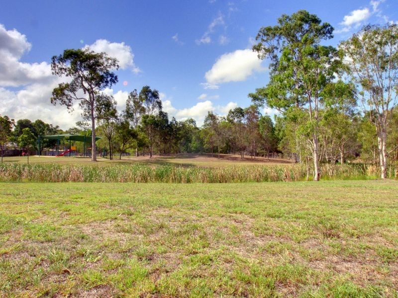 19 Bedivere Drive, Ormeau QLD 4208