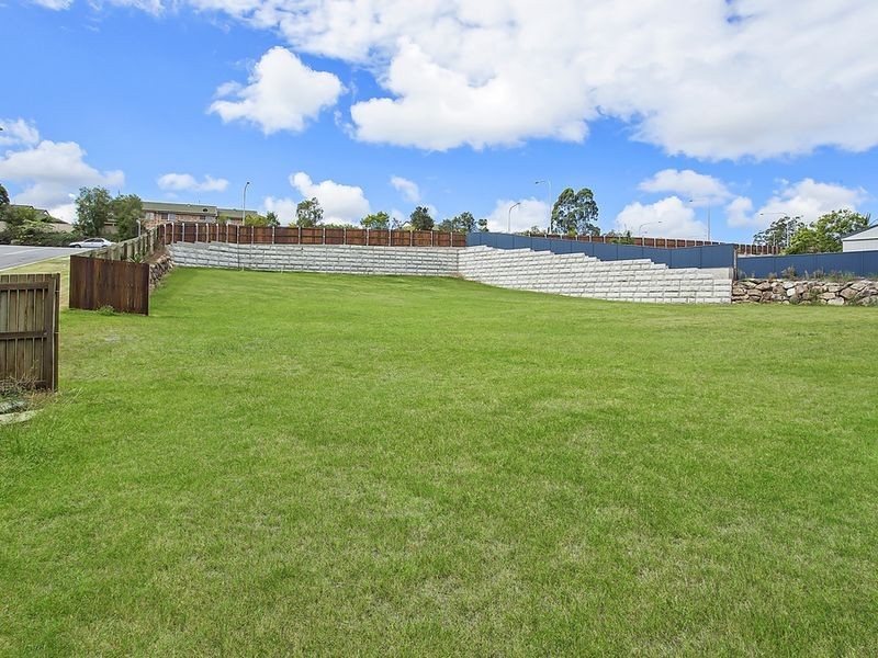 2 Winderadeen Court, Nerang QLD 4211