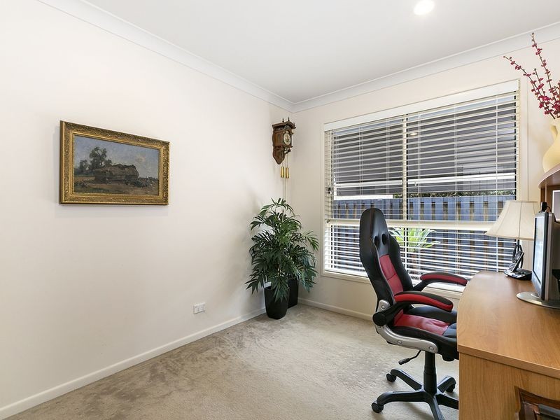 20 Rhiannon Drive, Ashmore QLD 4214