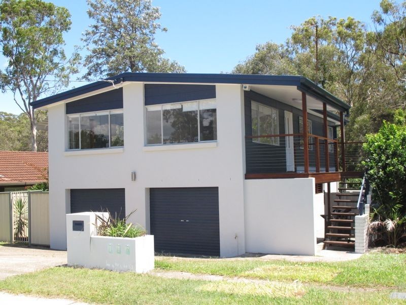 113 Kindra Avenue, Southport QLD 4215