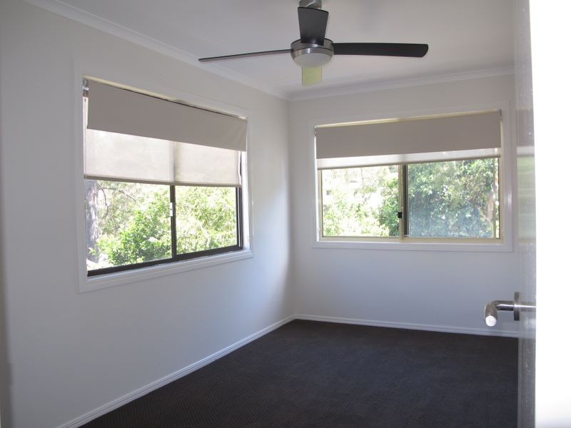 113 Kindra Avenue, Southport QLD 4215