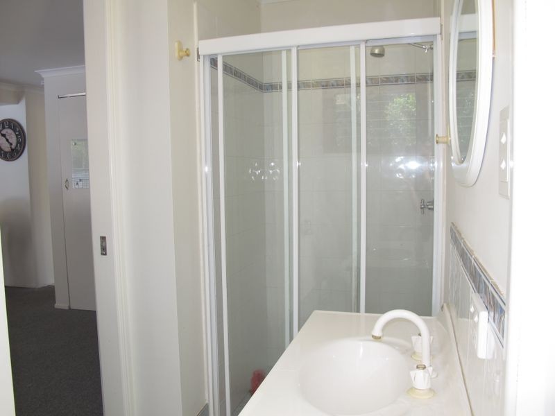 113 Kindra Avenue, Southport QLD 4215