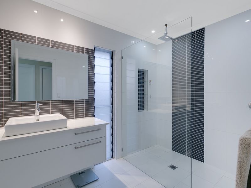 6 Kalbari Court, Worongary QLD 4213