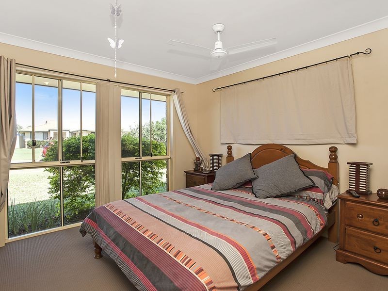 17 Meadow Way, Upper Coomera QLD 4209