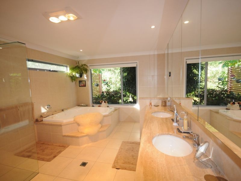 26 Banjo Crescent, Gilston QLD 4211