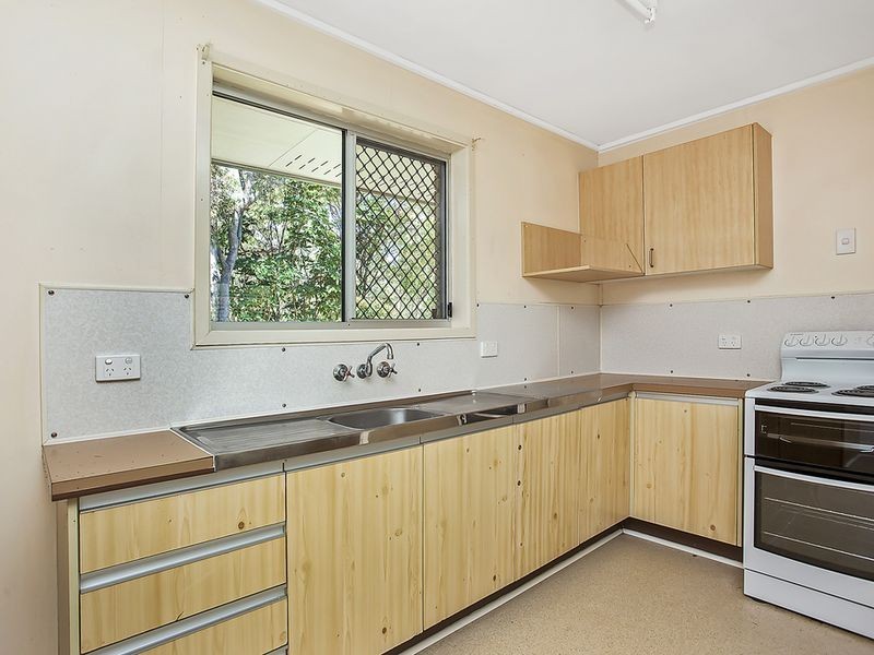 29 Bloodwood Crescent, Molendinar QLD 4214