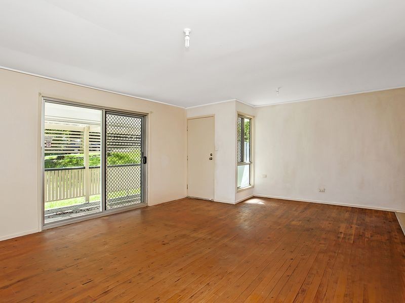 29 Bloodwood Crescent, Molendinar QLD 4214