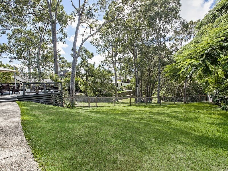 33 Woolmere Street, Carrara QLD 4211