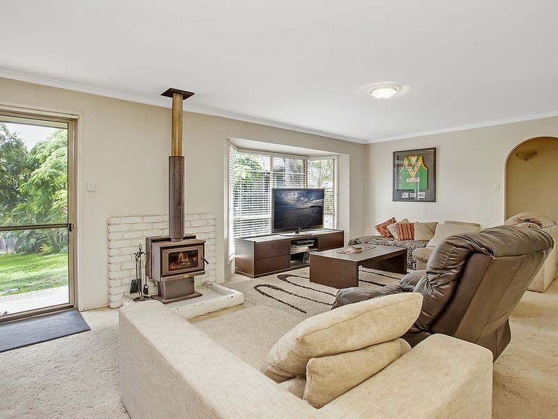 33 Woolmere Street, Carrara QLD 4211